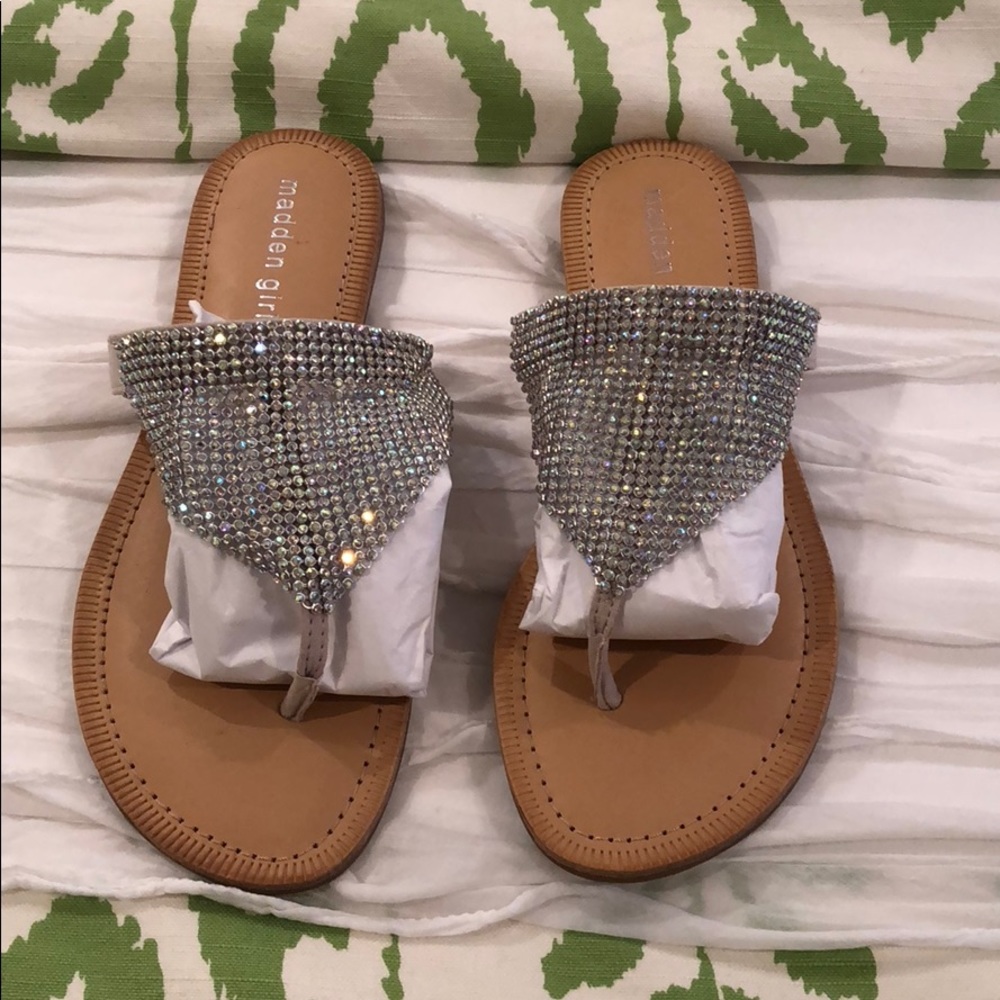 NWOT Maddie Girl Sandals. Size 8 1/2.